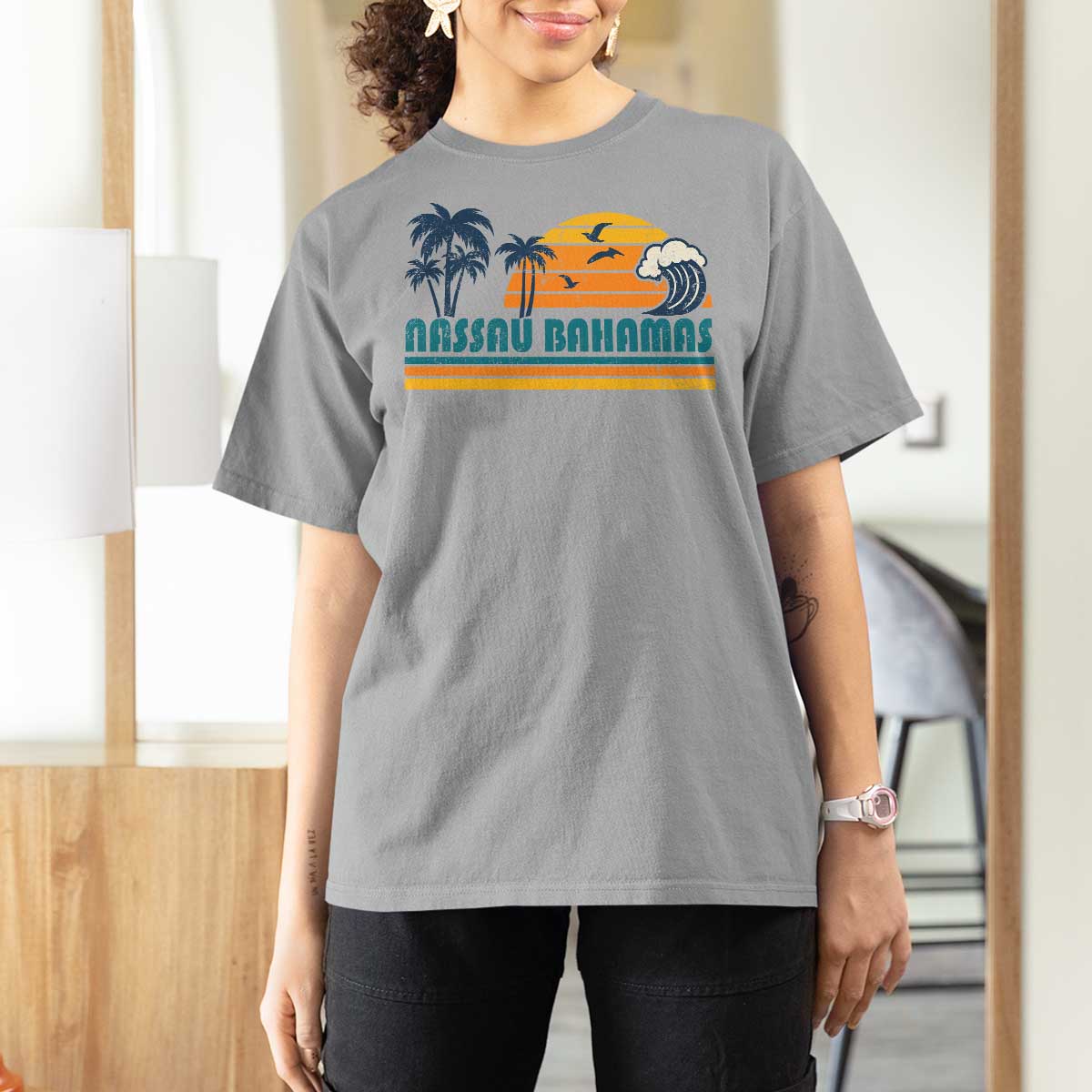 Vintage Nassau T Shirt For Women Bahamas Vacation Beach Summer Retro Sunset - Wonder Print Shop