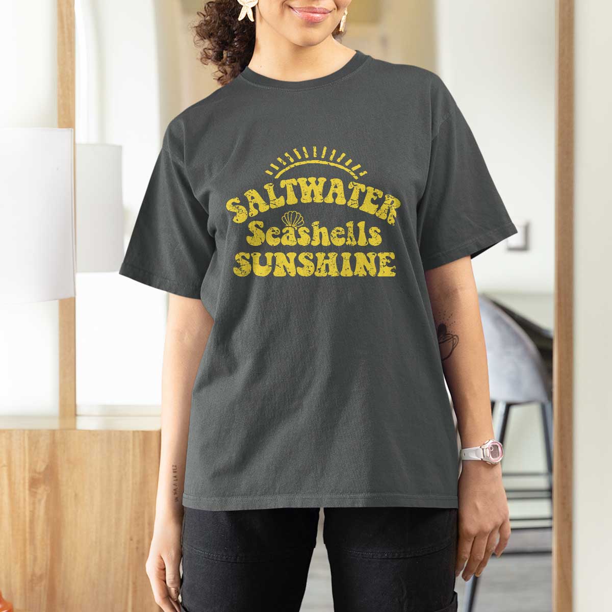 Saltwater Seashells Sunshine T Shirt For Women Beach Summer Vacation Vintage 70's Retro - Wonder Print Shop