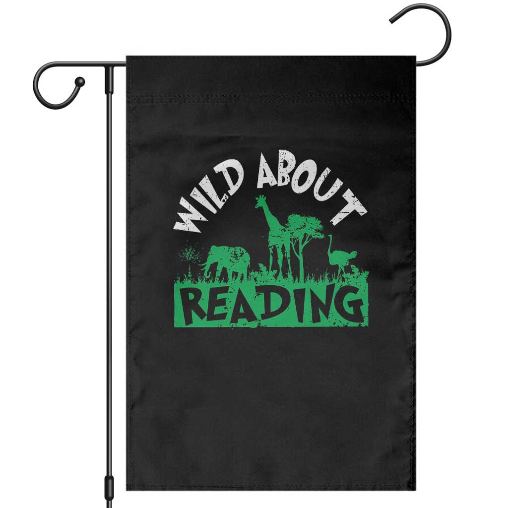 Wild About Reading Garden Flag Cute Safari Animal Reading Shirt Preschool Kindergarten