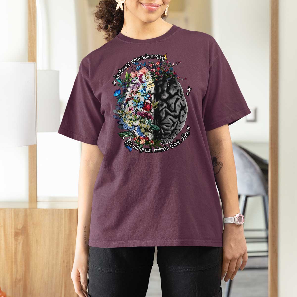 Autism Awareness T Shirt For Women Neurodiversity All Great Minds Don't Mind Alike