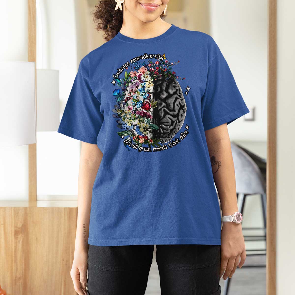 Autism Awareness T Shirt For Women Neurodiversity All Great Minds Don't Mind Alike