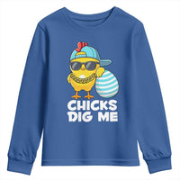 Funny Easter Youth Sweatshirt Chicks Dig Me