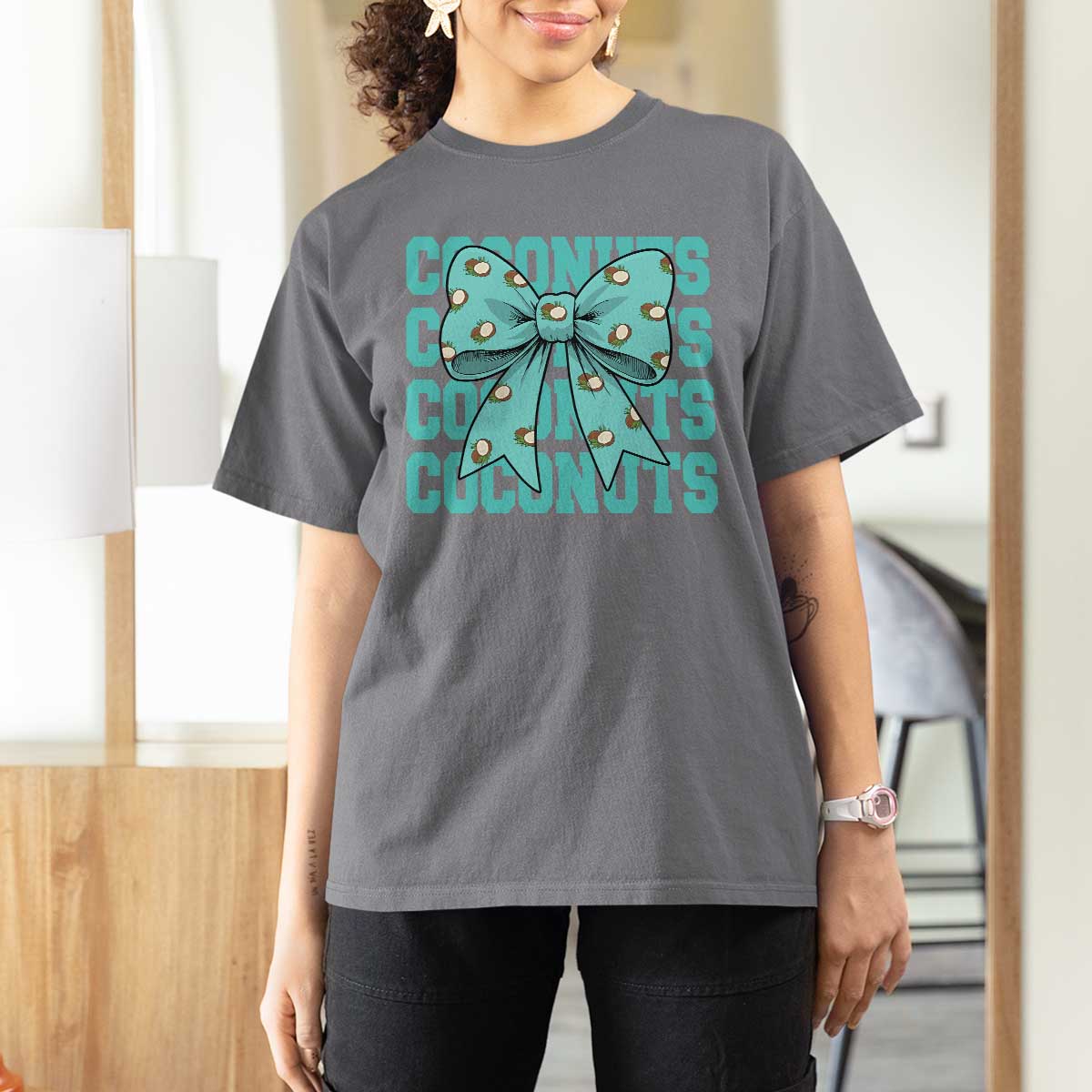 Retro Coconuts Coquette Bow T Shirt For Women Summer Beach Coconut Fruit Humor