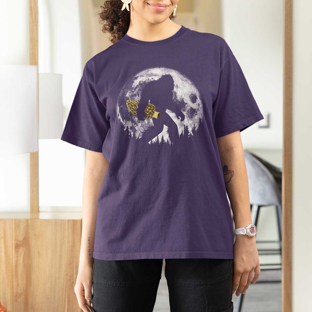Bigfoot with Morel Mushroom T Shirt For Women Sasquatch Fungi Full Moon Silhouette Graphic