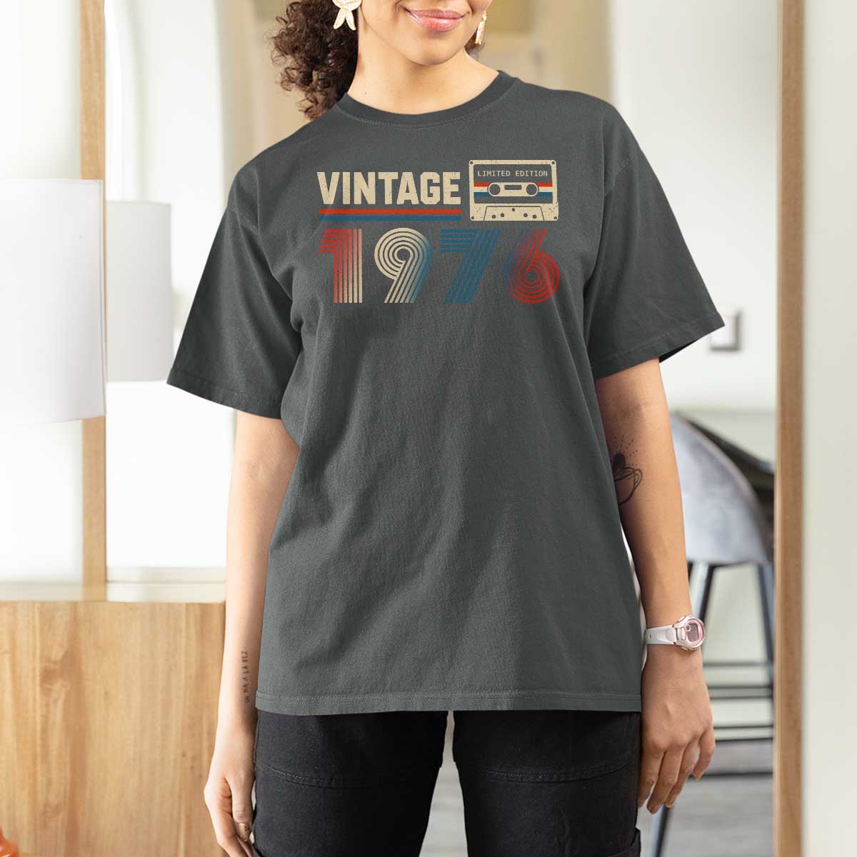 Vintage 1976 50th Birthday Gifts T Shirt For Women 50 Year Old Favors