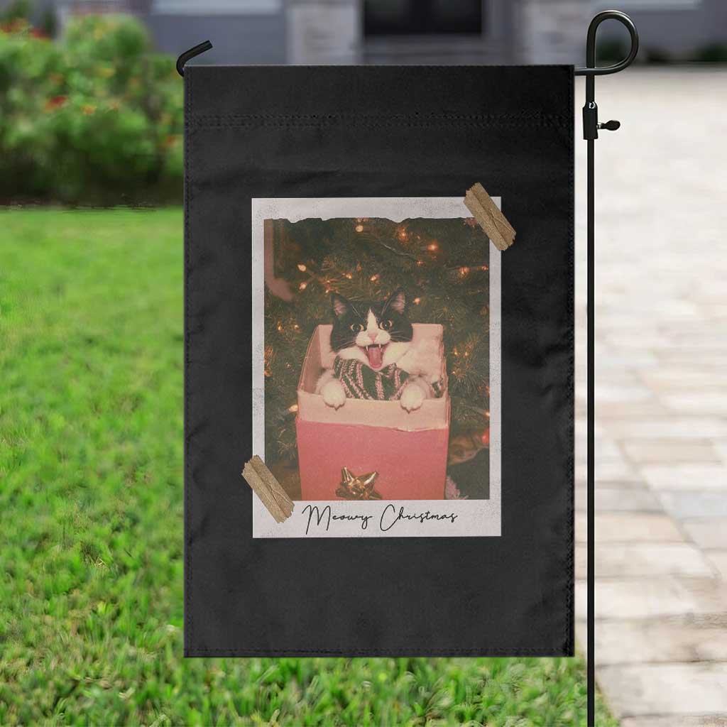 Meowy Christmas Garden Flag Cute Cat Lovers Xmas Retro Vintage Photo - Wonder Print Shop