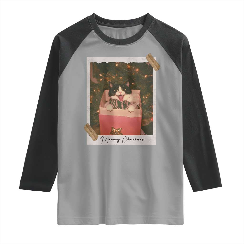 Meowy Christmas Raglan Shirt Cute Cat Lovers Xmas Retro Vintage Photo - Wonder Print Shop