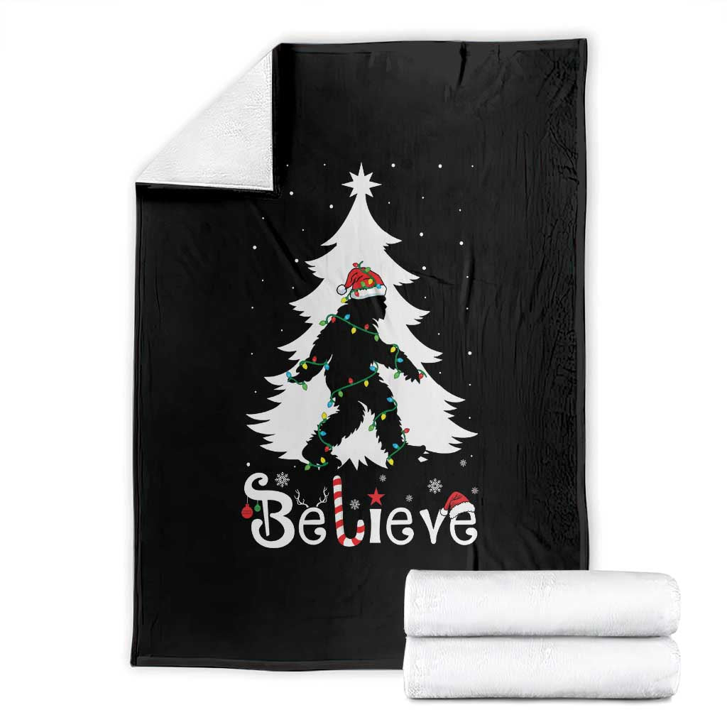 Bigfoot Christmas Throw Blanket Santa Bigfoot Xmas Tree Funny Sasquatch Yeti - Wonder Print Shop