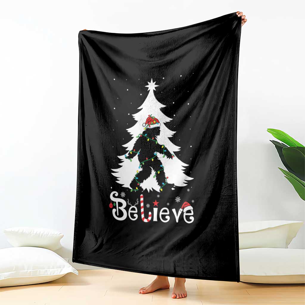 Bigfoot Christmas Throw Blanket Santa Bigfoot Xmas Tree Funny Sasquatch Yeti - Wonder Print Shop