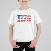 Distressed Faux Patchwork 1776 USA Flag T Shirt For Kid Vintage Effect Printing Patriotic Graphic 4th Of July Independence Day