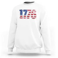 Distressed Faux Patchwork 1776 USA Flag Sweatshirt Vintage Effect Printing Patriotic Graphic 4th Of July Independence Day