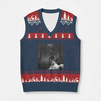 Cat Selfie With Wendigo V-Neck Knit Sweater Vest Horror Halloween Funny Cat Gifts
