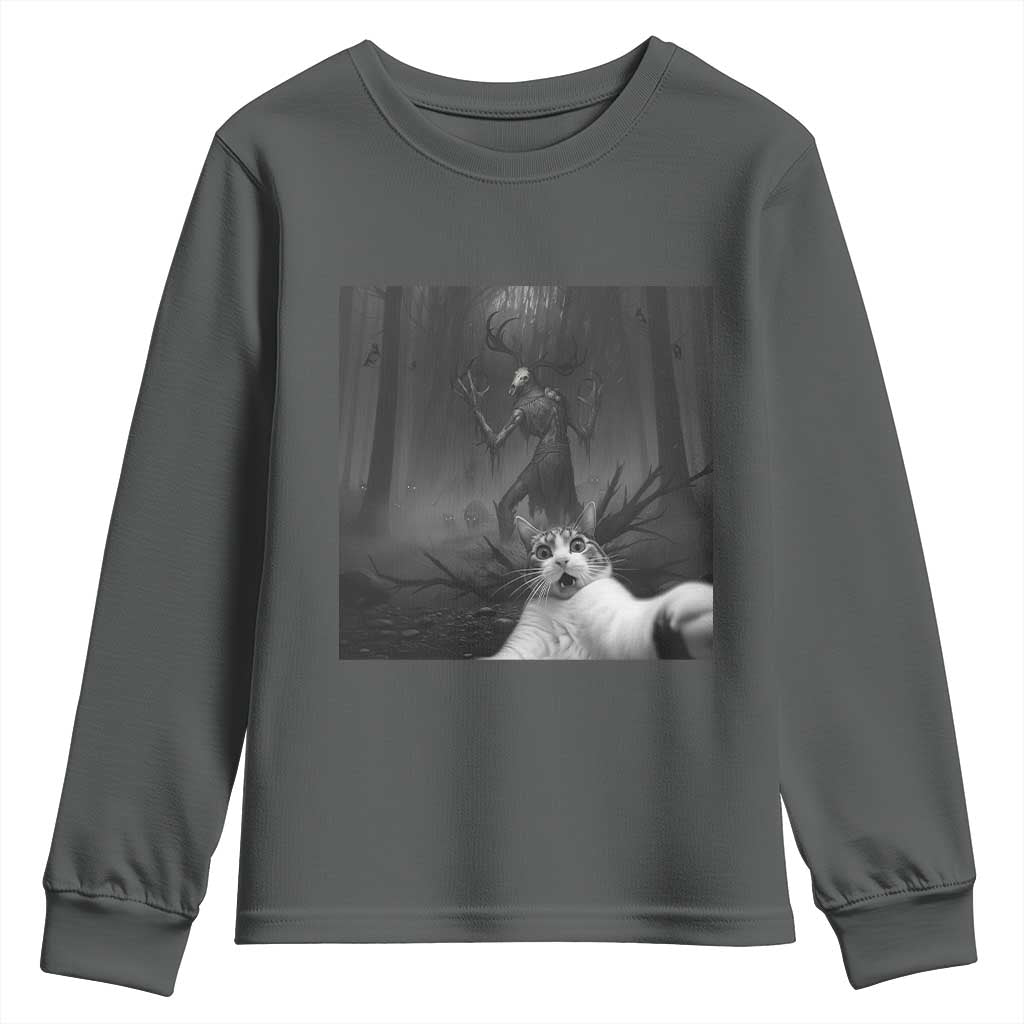 Cat Selfie With Wendigo Youth Sweatshirt Horror Halloween Funny Cat Gifts