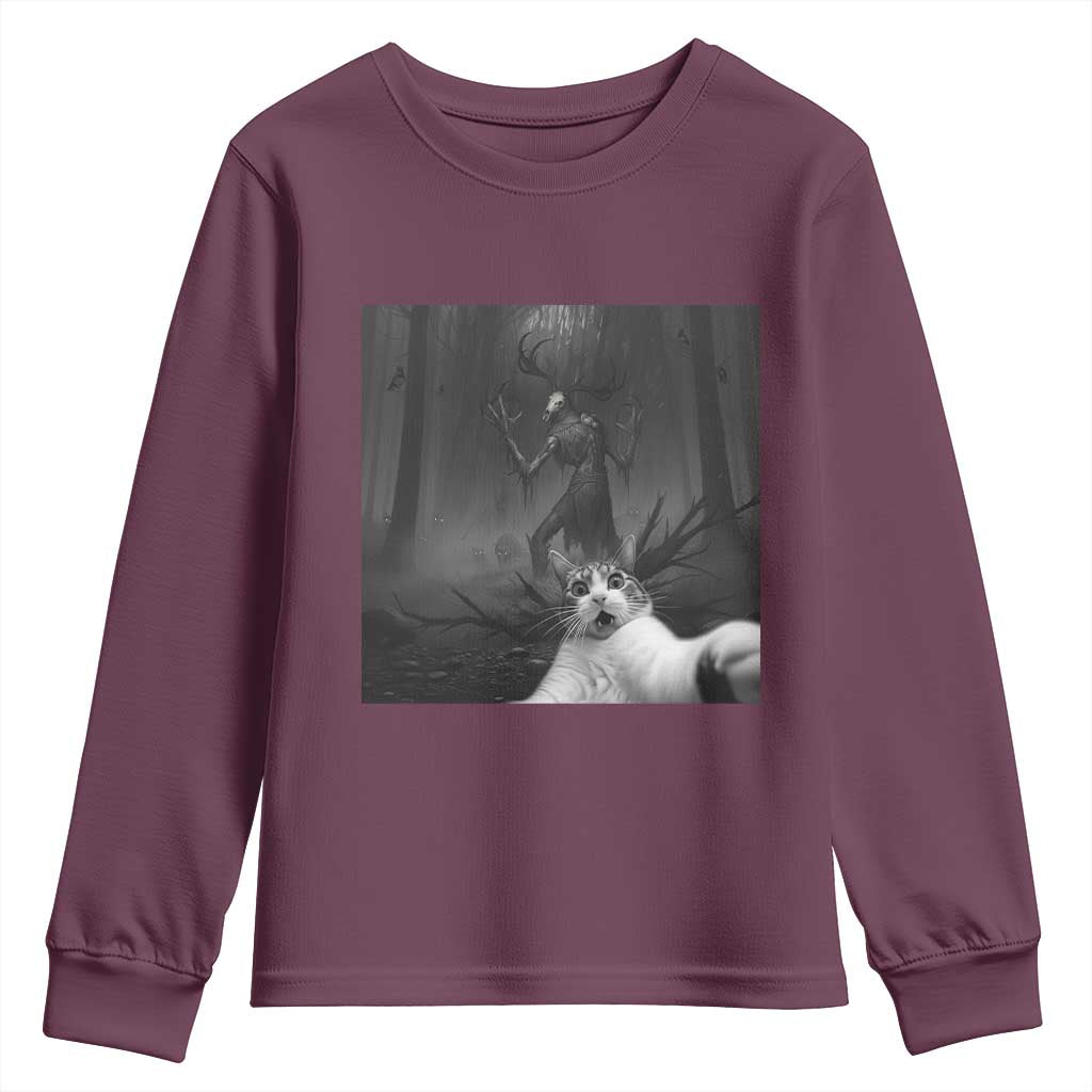 Cat Selfie With Wendigo Youth Sweatshirt Horror Halloween Funny Cat Gifts