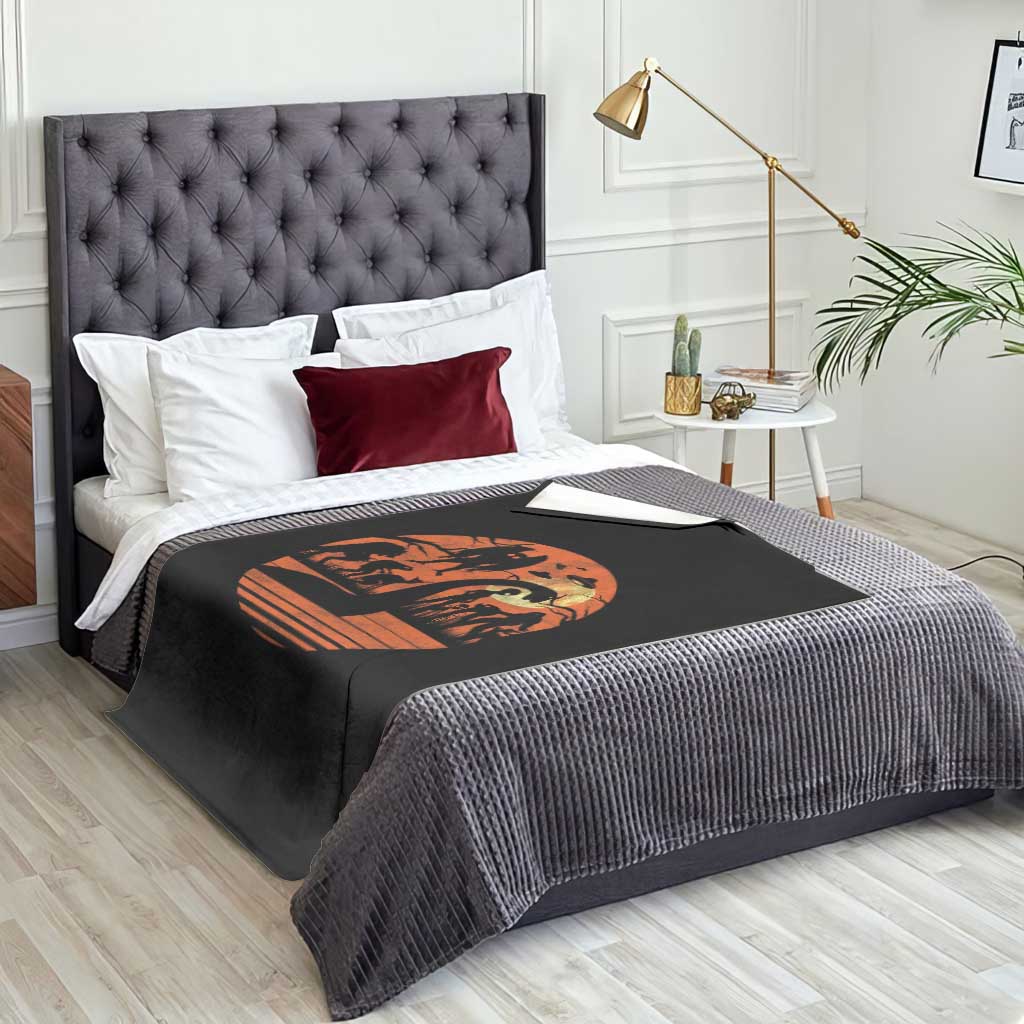 Cryptid Monsters Throw Blanket Bigfoot Loch Ness Monster Mothman Aliens Weirdcore Folk Horror