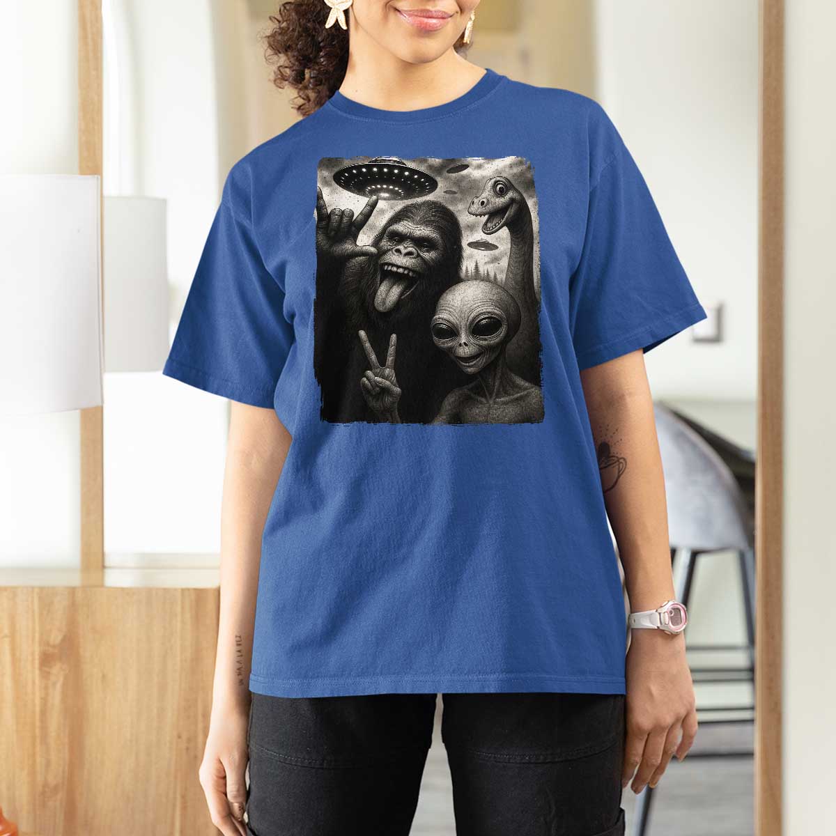 Bigfoot Alien Loch Ness Monster T Shirt For Women Funny Cryptid UFO Selfie Sasquatch Rock On - Wonder Print Shop