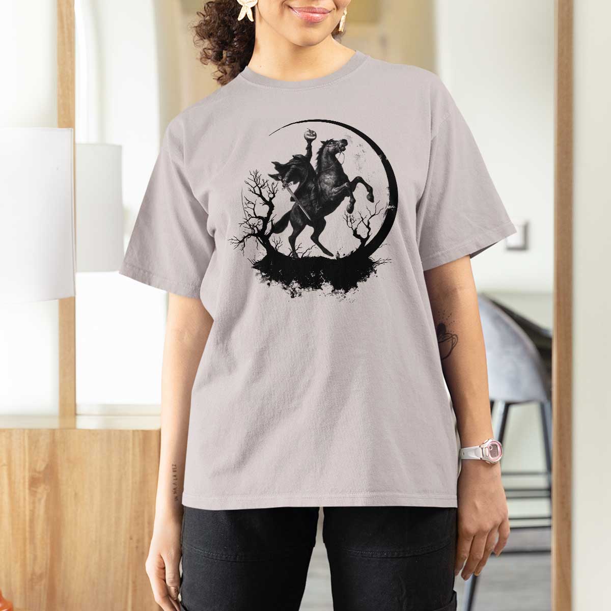 Headless Horseman T Shirt For Women Retro Gothic Scary Pumpkin Moon Halloween Costume - Wonder Print Shop