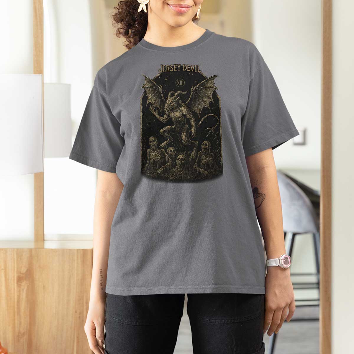 Jersey Devil T Shirt For Women Vintage Weird Creepy Creature Leeds Devil - Wonder Print Shop