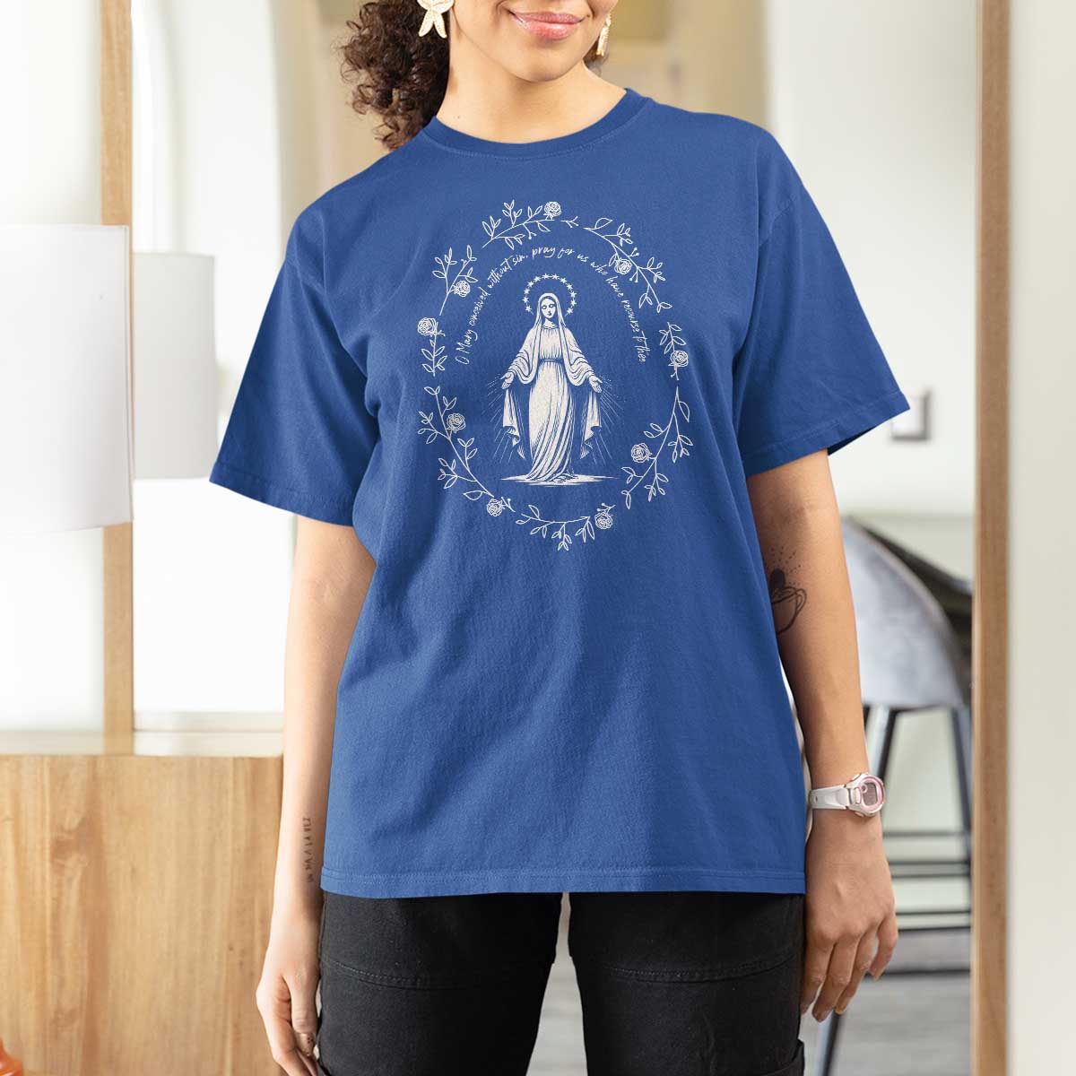 Marian Catholic T Shirt For Women Virgin Mary Floral Women Religious Catholic Gift - Wonder Print Shop