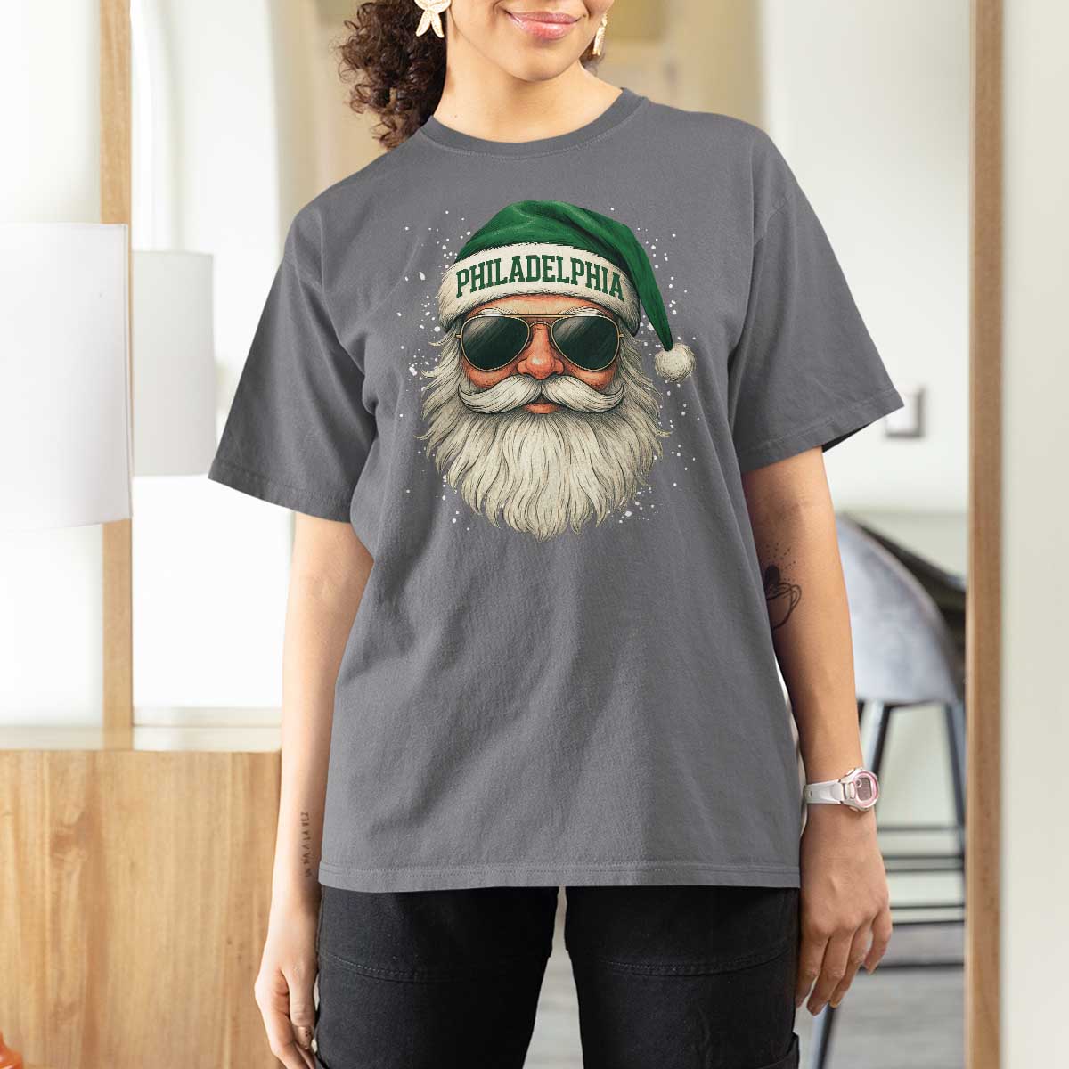 Christmas Philadelphia Fan T Shirt For Women Funny Retro Santa Philly Lovers - Wonder Print Shop