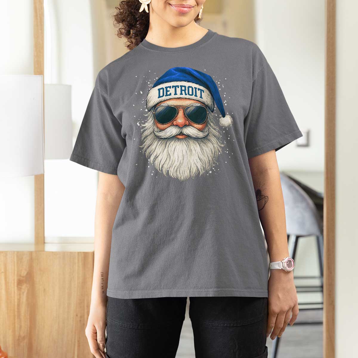Vintage Detroit Football Christmas T Shirt For Women Funny Retro Santa Lions Fan Xmas - Wonder Print Shop