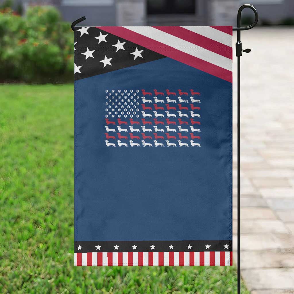American Flag Vintage Patriotic Dachshund Dad Garden Flag Weiner Dog Fathers Day Gifts For Dog Lovers Dad