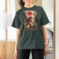 Bigfoot Dachshund Lovers T Shirt For Women Japanese Vintage Graphic Ukiyo-e Art Sasquatch Wiener Dog Gift