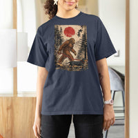 Bigfoot Dachshund Lovers T Shirt For Women Japanese Vintage Graphic Ukiyo-e Art Sasquatch Wiener Dog Gift