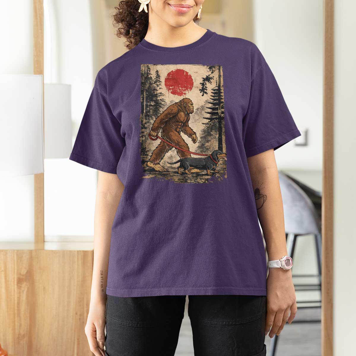 Bigfoot Dachshund Lovers T Shirt For Women Japanese Vintage Graphic Ukiyo-e Art Sasquatch Wiener Dog Gift