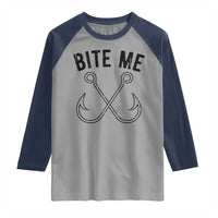 Cool Catchy Angler Raglan Shirt Retro Bite Me Bass Fishing Fishermen