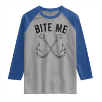 Cool Catchy Angler Raglan Shirt Retro Bite Me Bass Fishing Fishermen