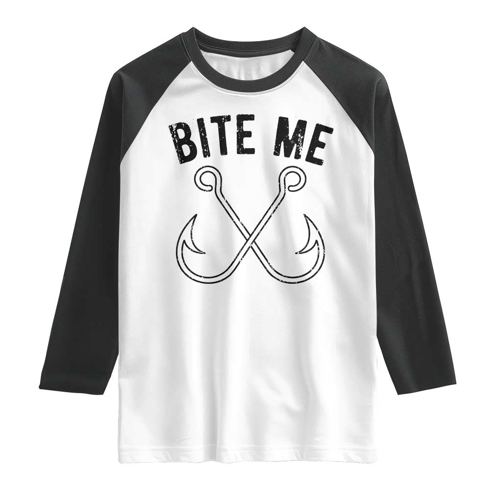 Cool Catchy Angler Raglan Shirt Retro Bite Me Bass Fishing Fishermen