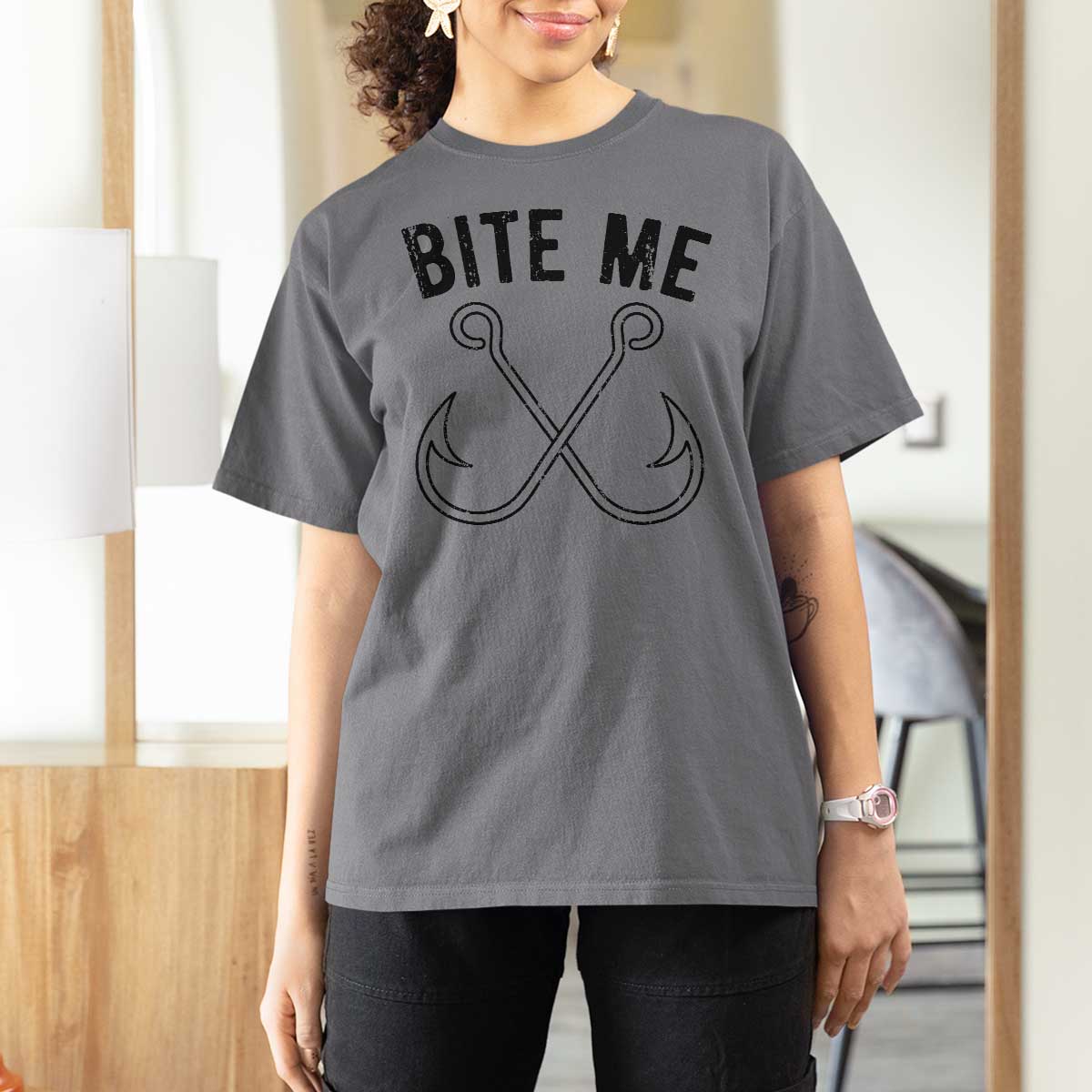 Cool Catchy Angler T Shirt For Women Retro Bite Me Bass Fishing Fishermen