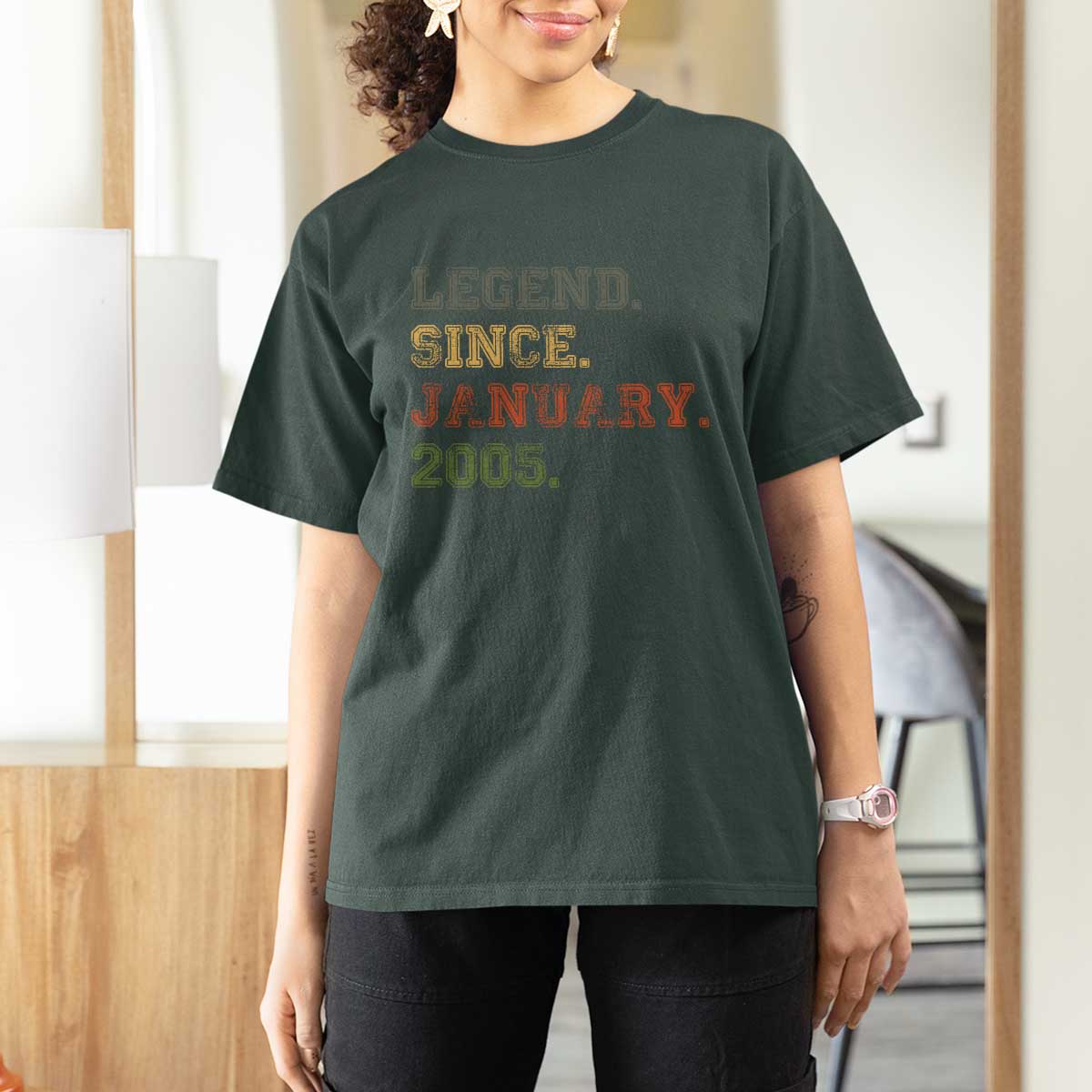21st Birthday Gifts T Shirt For Women Retro 21 Years Old Legend Since January 2005