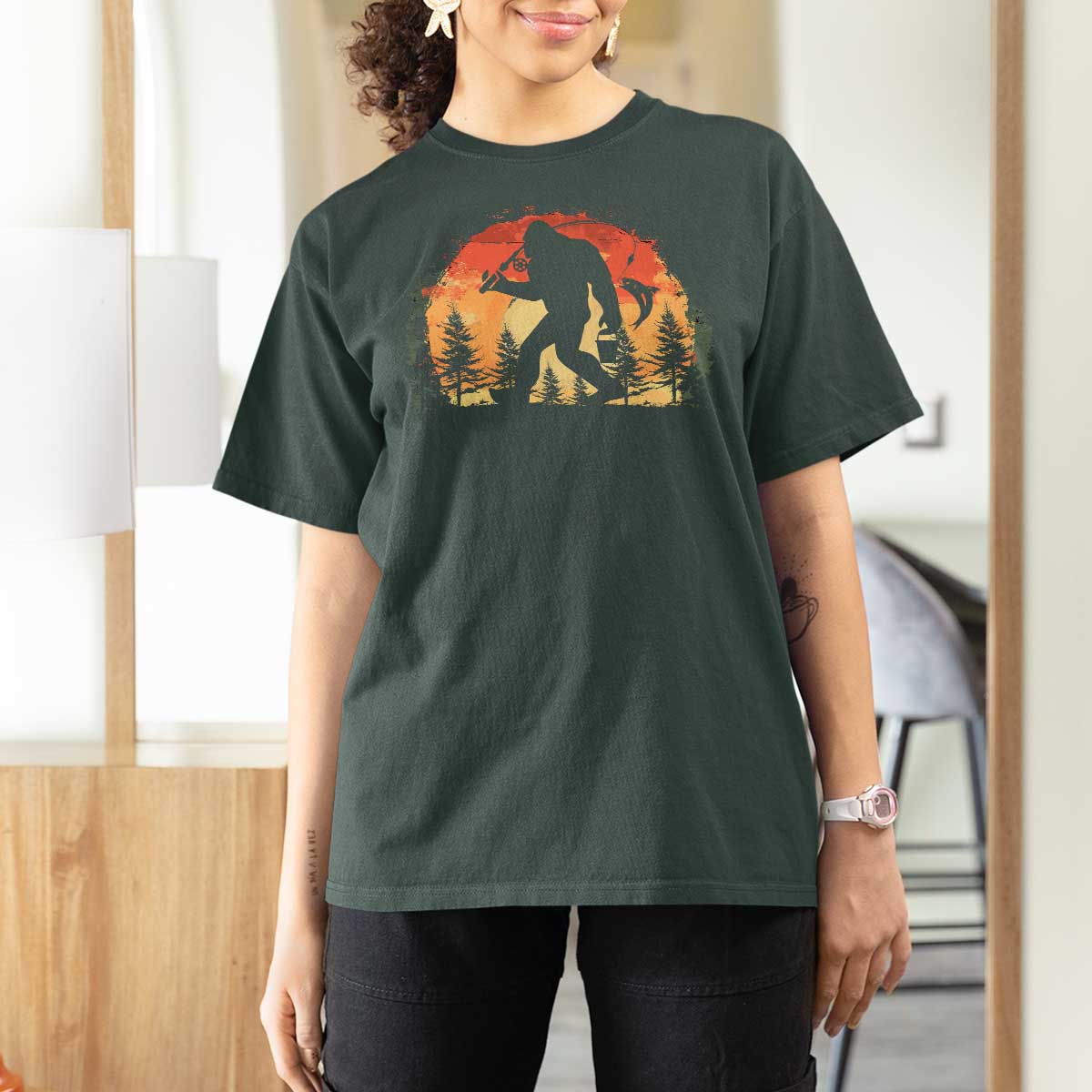 Bigfoot Fishing T Shirt For Women Funny Retro Sasquatch Fisherman Dad - Wonder Print Shop