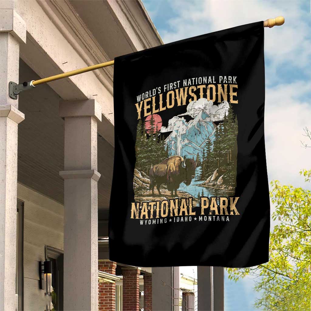 Vintage Yellowstone National Park Garden Flag Retro Nature Wildlife Outdoor Hiking Camping Forest - Wonder Print Shop