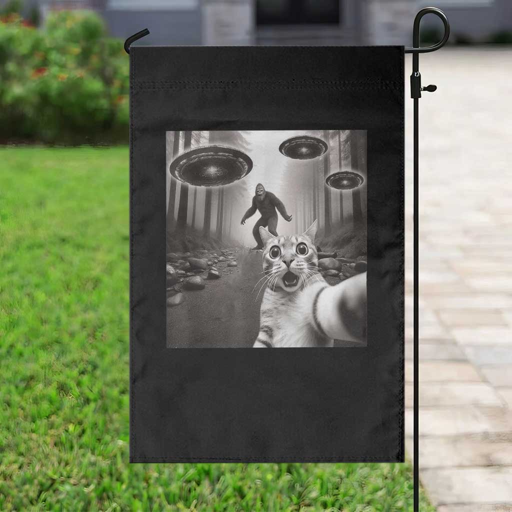 Cat Selfie With Bigfoot UFO Garden Flag Funny Cat Lover Gifts - Wonder Print Shop
