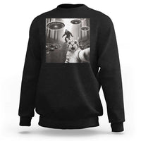 Cat Selfie With Bigfoot UFO Sweatshirt Funny Cat Lover Gifts - Wonder Print Shop