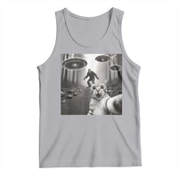 Cat Selfie With Bigfoot UFO Tank Top Funny Cat Lover Gifts - Wonder Print Shop