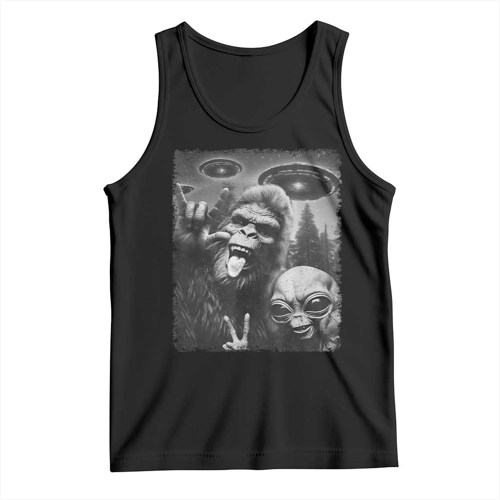 Bigfoot Selfie With Alien Tank Top UFO Funny Sasquatch Rock On Hand Sign - Wonder Print Shop
