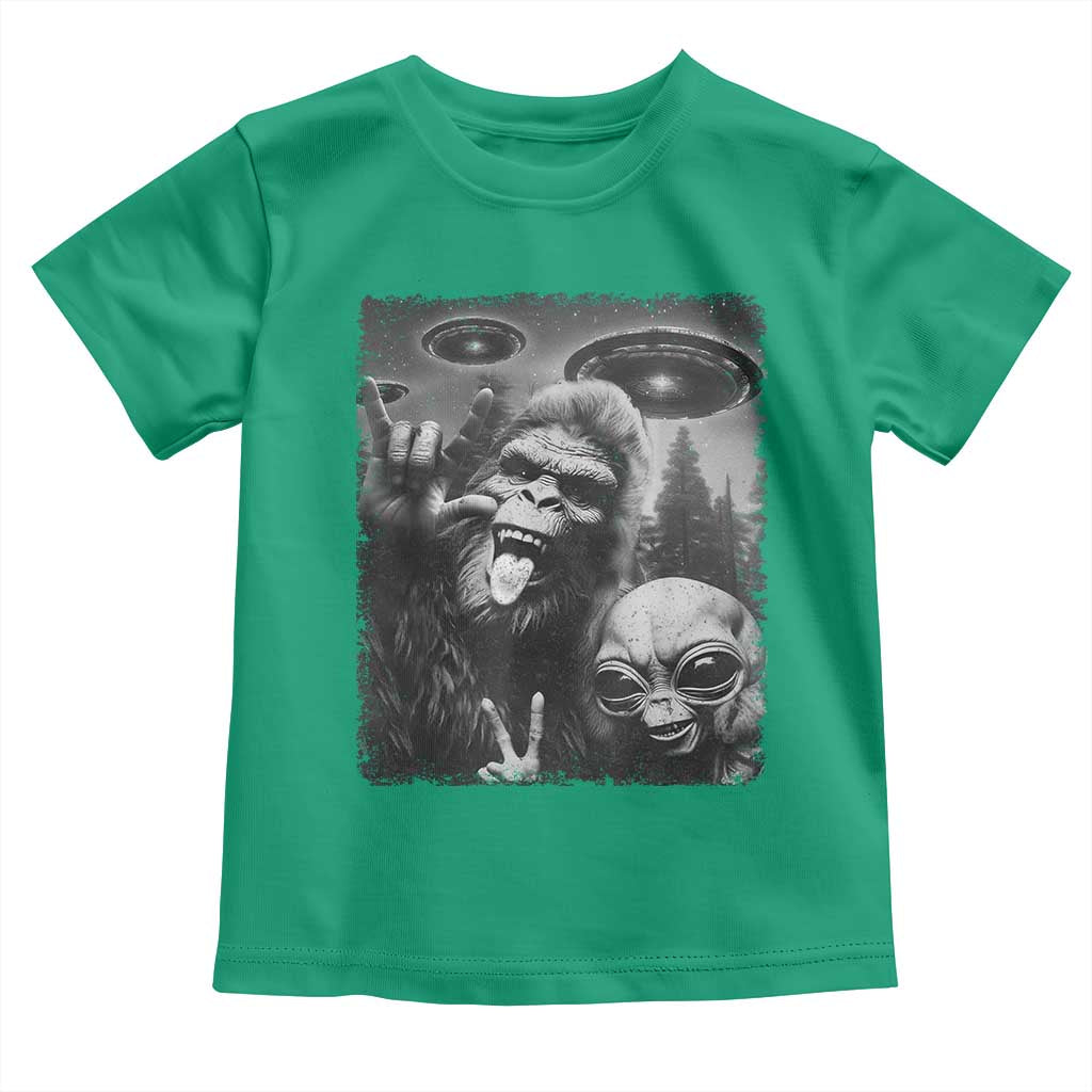 Bigfoot Selfie With Alien Toddler T Shirt UFO Funny Sasquatch Rock On Hand Sign - Wonder Print Shop