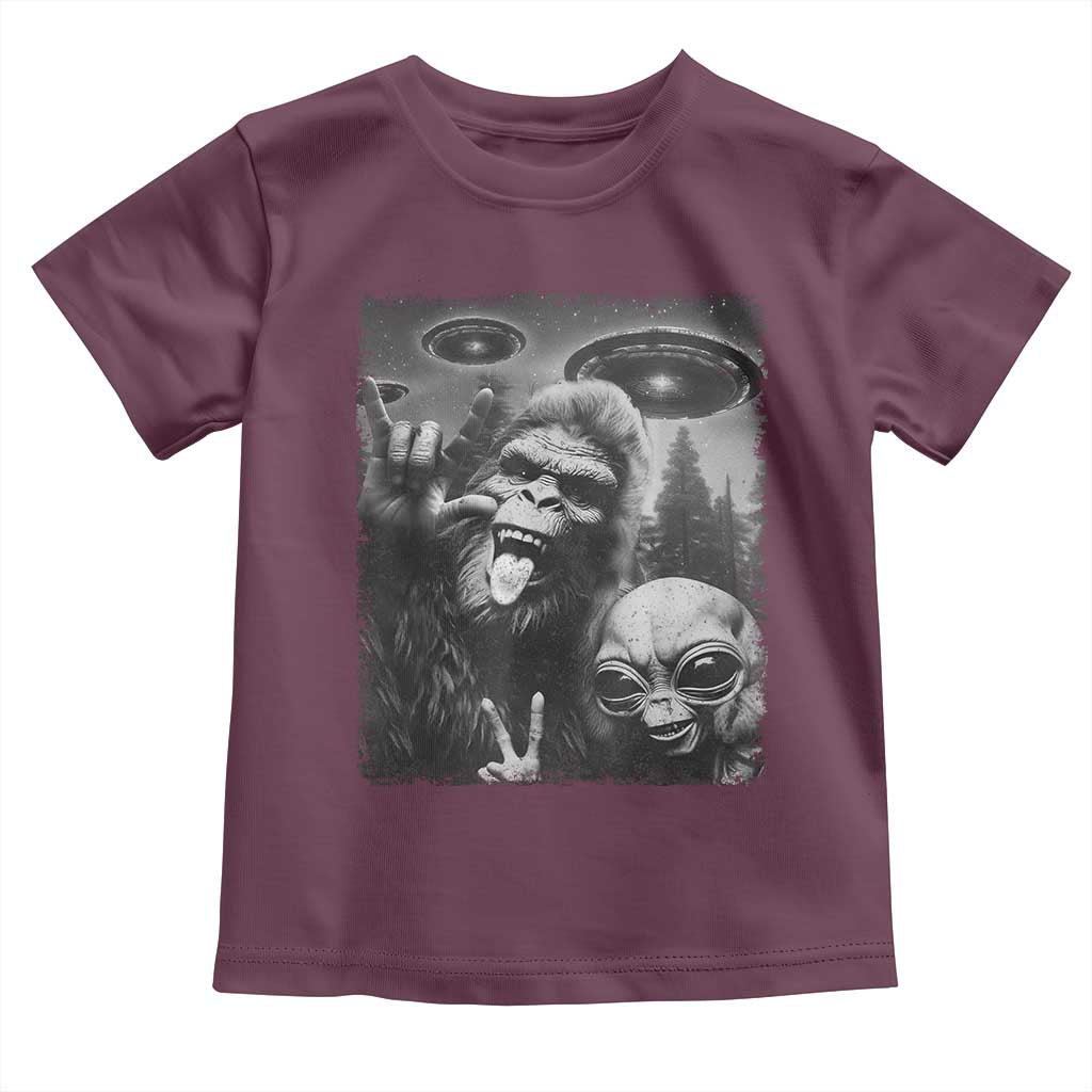Bigfoot Selfie With Alien Toddler T Shirt UFO Funny Sasquatch Rock On Hand Sign - Wonder Print Shop