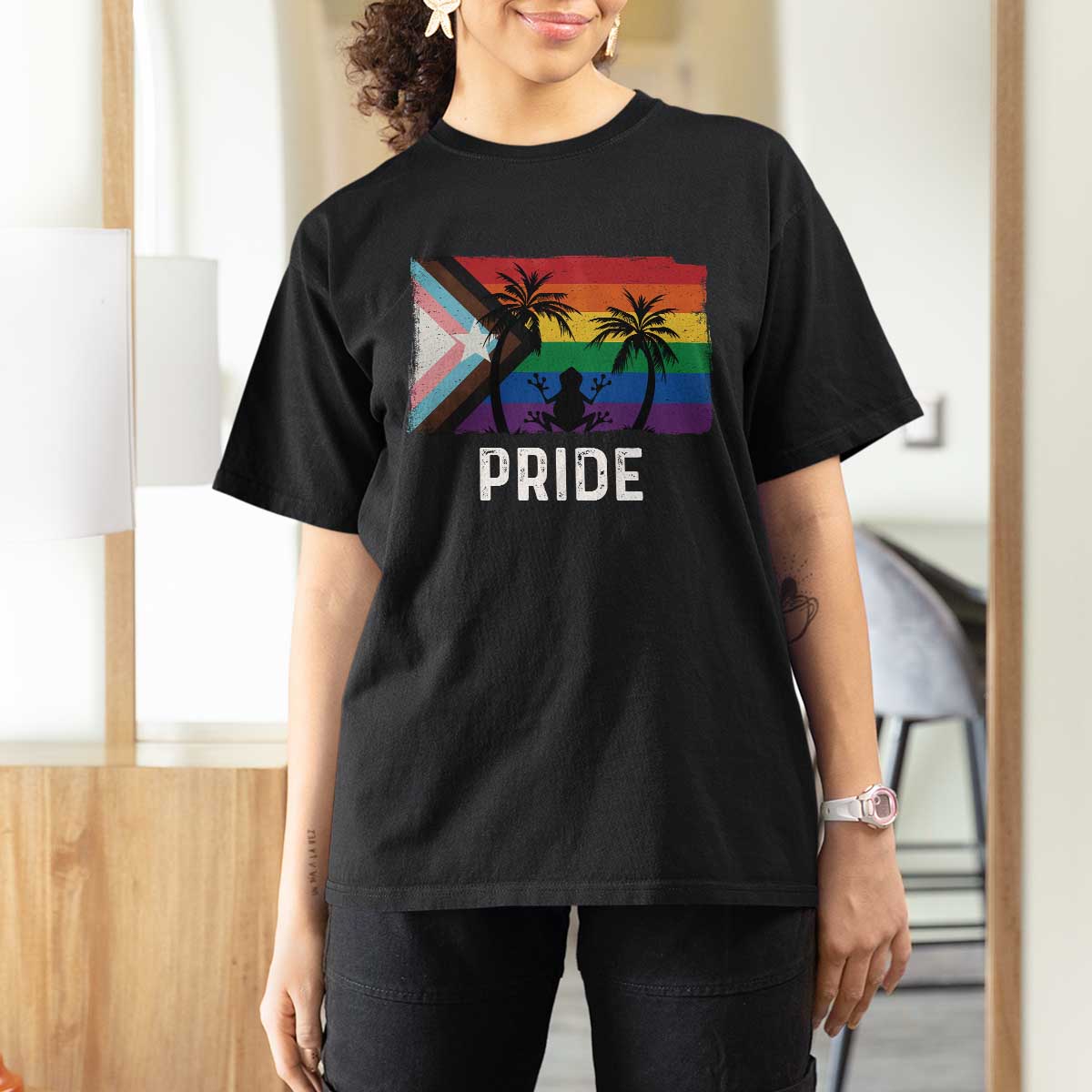 Puerto Rican LGBTQ T Shirt For Women Boricua Rainbow Flag Pride