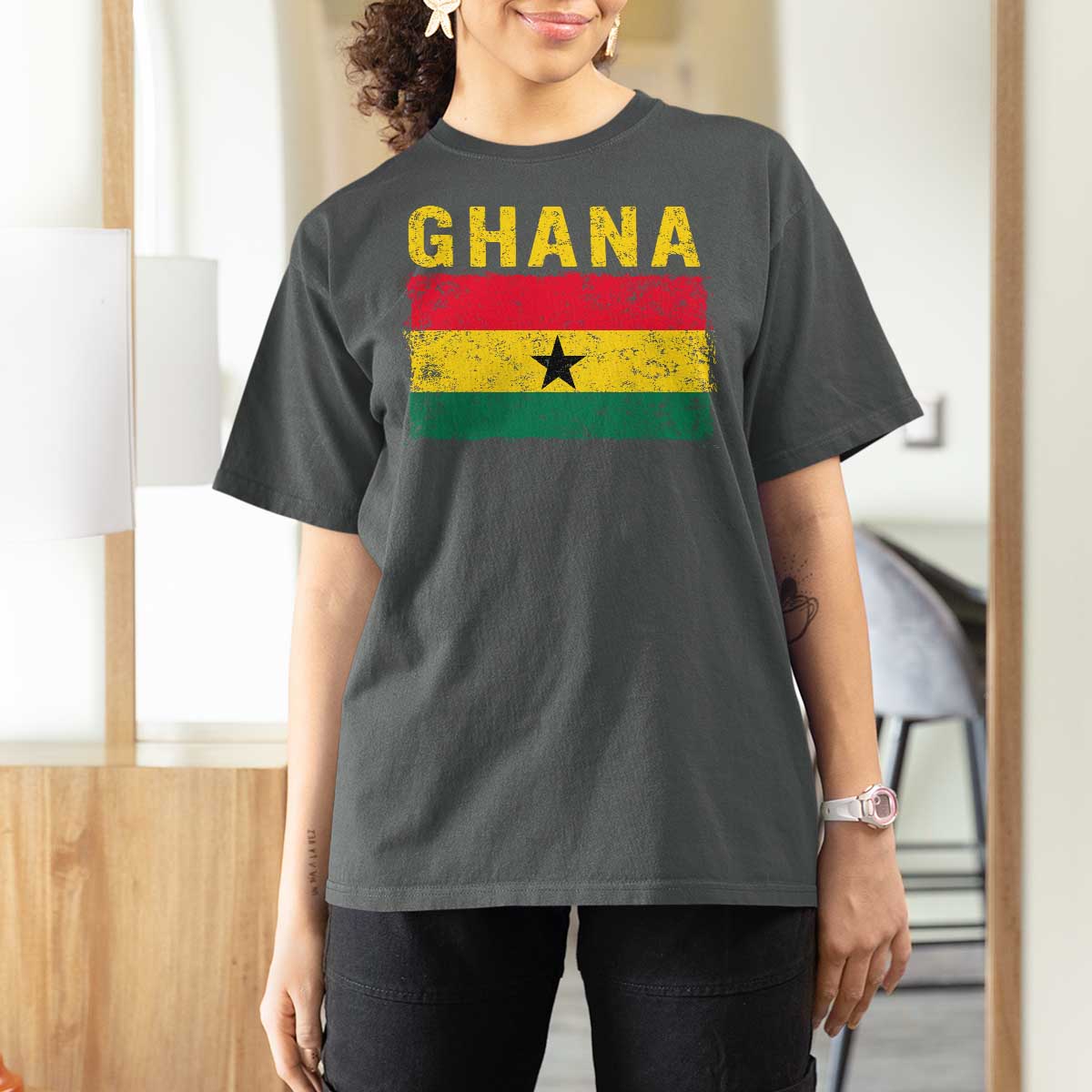 Vintage Ghana Flag Distressed Design T Shirt For Women Proud Ghanaian Heritage African Pride