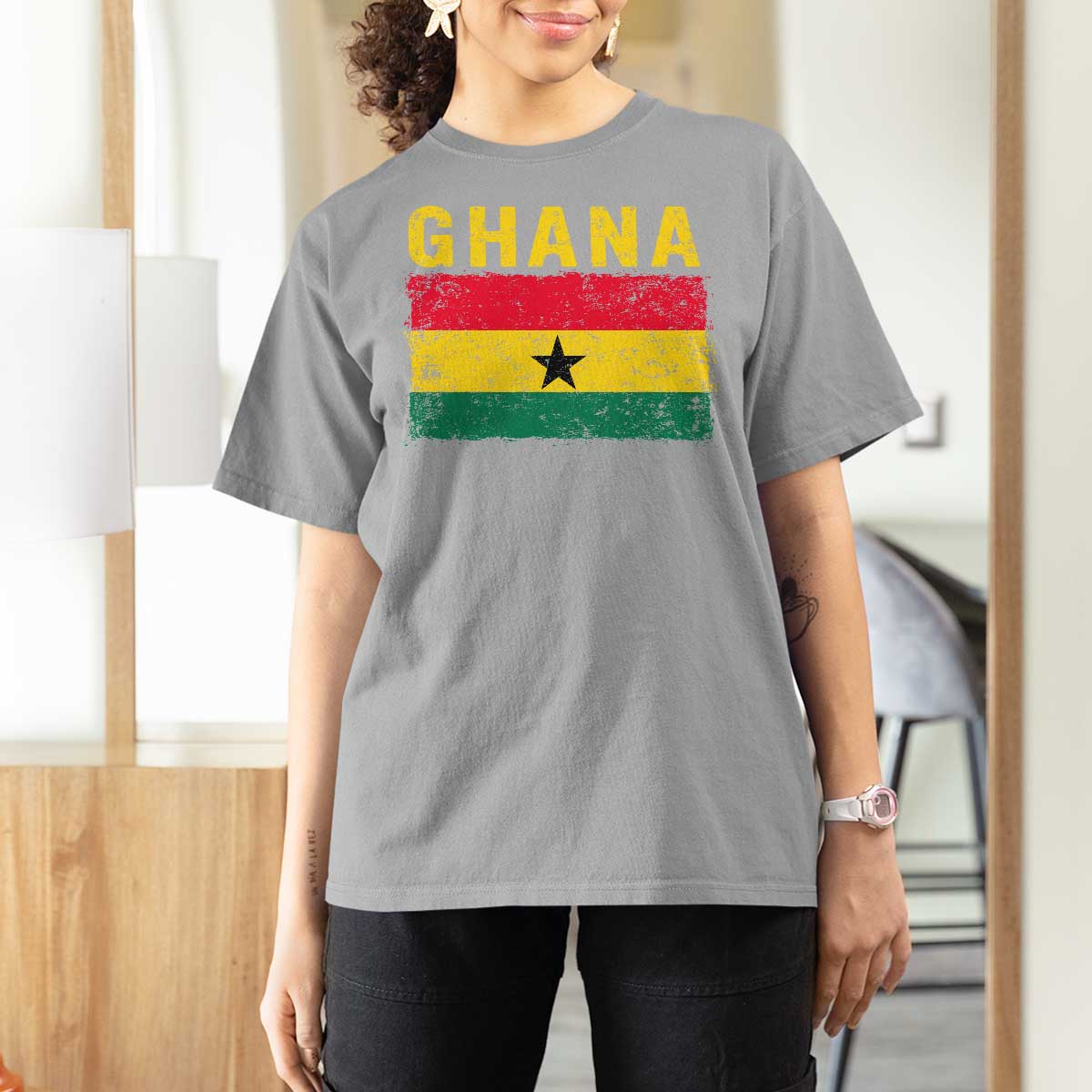 Vintage Ghana Flag Distressed Design T Shirt For Women Proud Ghanaian Heritage African Pride