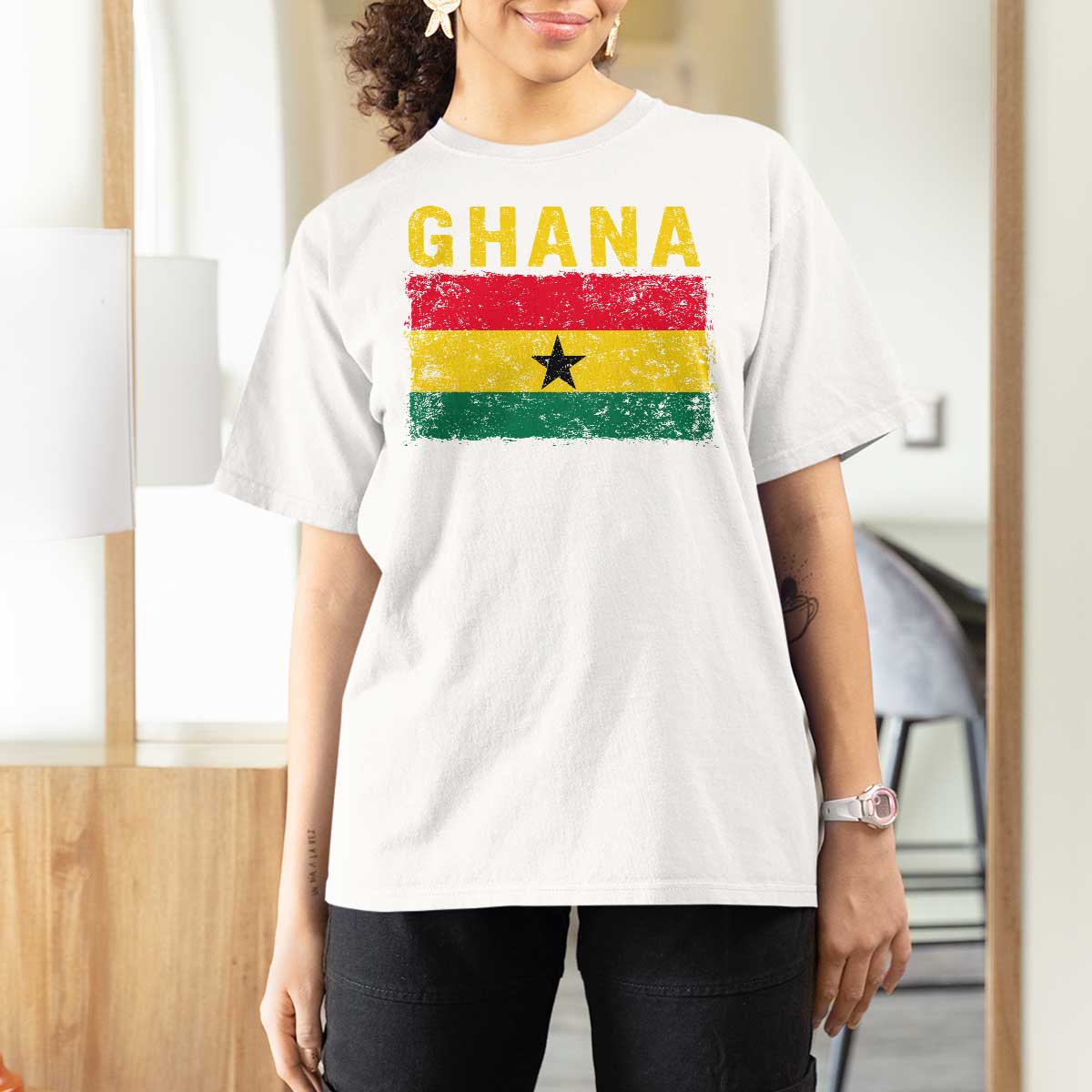 Vintage Ghana Flag Distressed Design T Shirt For Women Proud Ghanaian Heritage African Pride