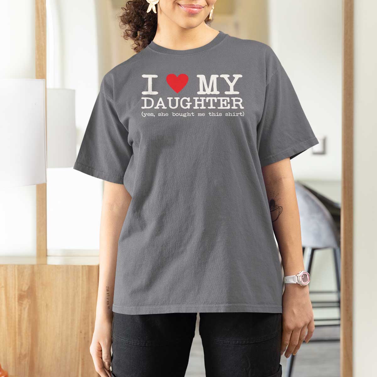 I Love My Daughter T Shirt For Women Funny Mom Dad Gift From Daughter Classic Logo