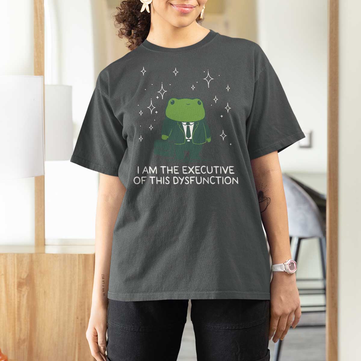 Funny Frog T Shirt For Women I Am The Executive Of This Dysfunction - Wonder Print Shop