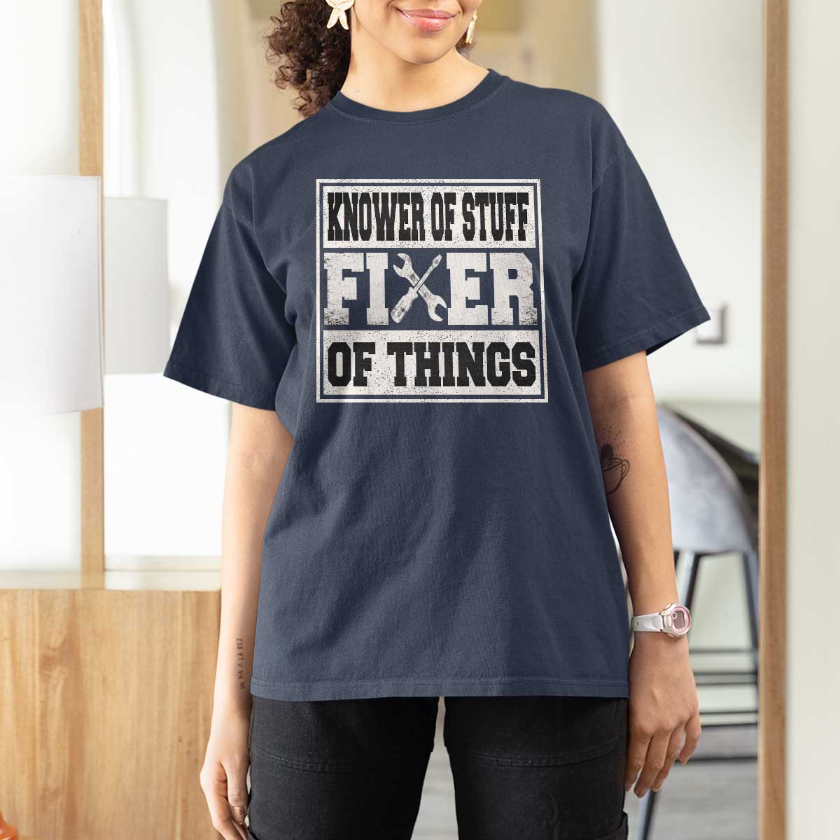 Knower Of Stuff Fixer Of Things T Shirt For Women Funny Handyman Dad Husband Fathers Day Gift