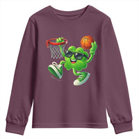 Basketball St Patricks Day Youth Sweatshirt Cute Irish Shamrock Playing Basketball Player Team Boys